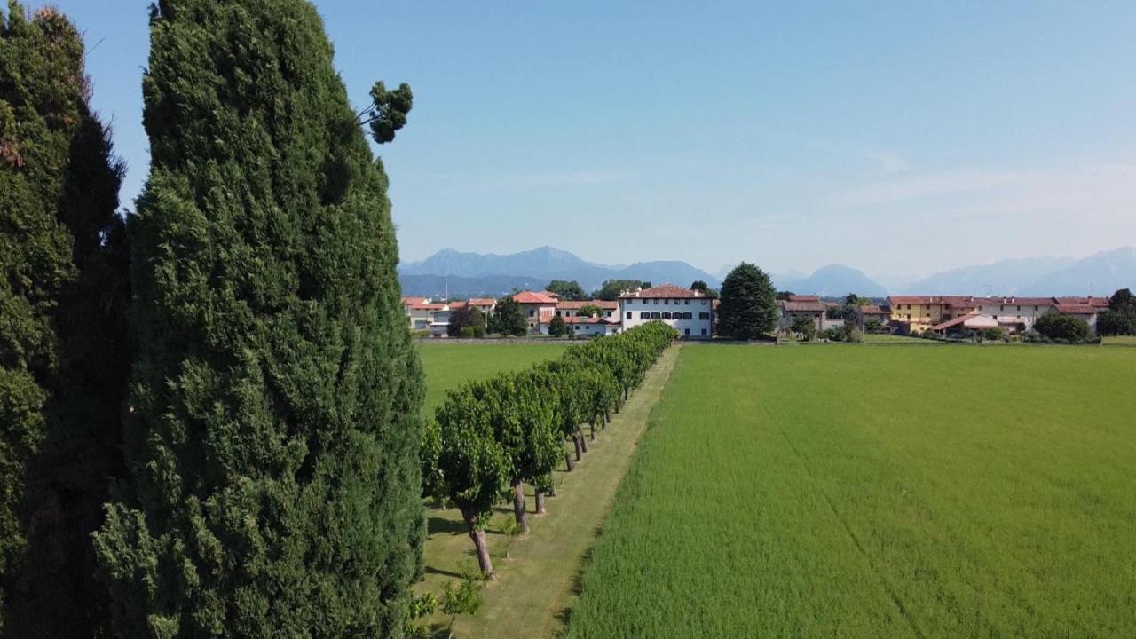Villa Minini Bed & Breakfast Rive d'Arcano Exterior photo