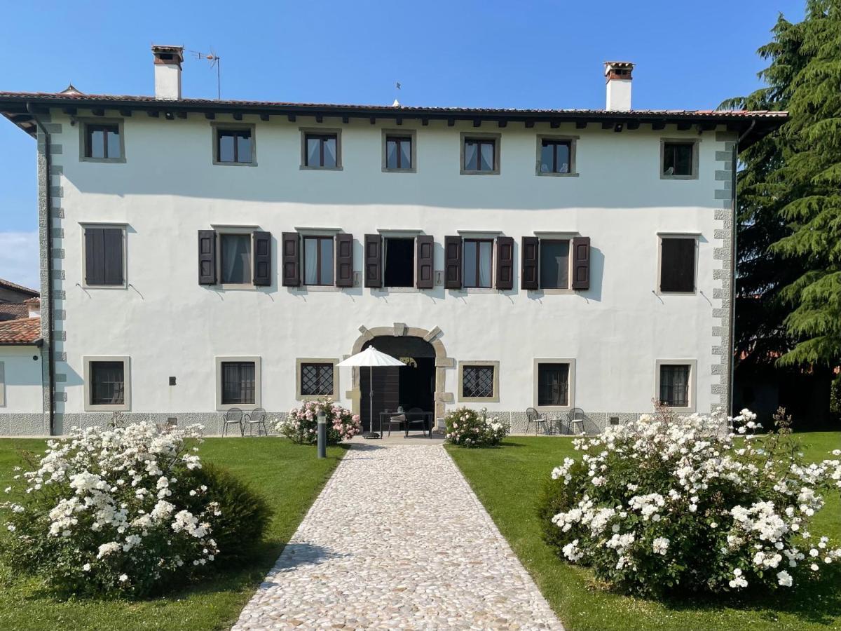Villa Minini Bed & Breakfast Rive d'Arcano Exterior photo
